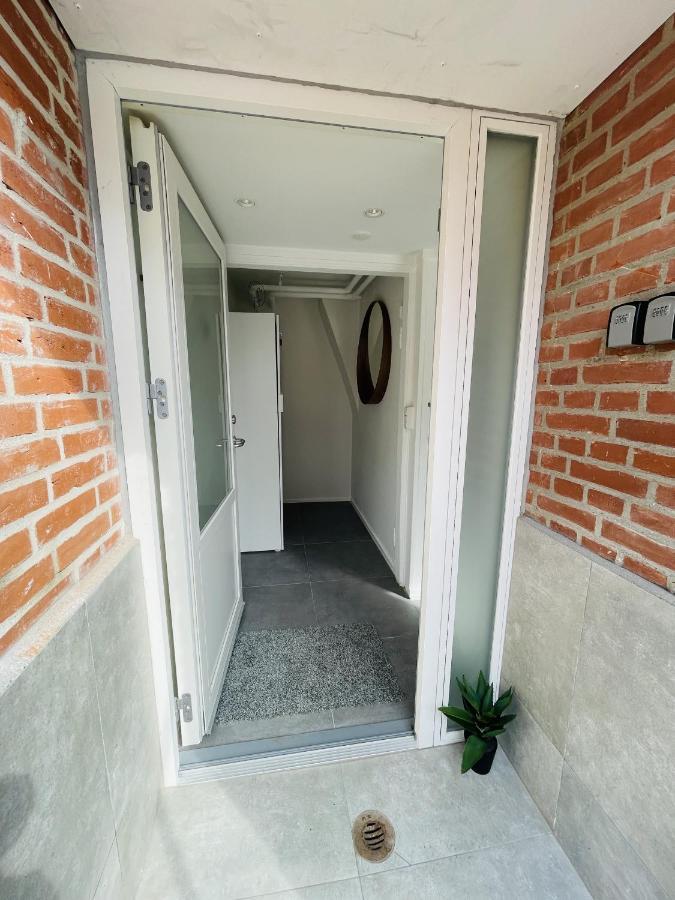 Aday - Charming Studio Close To The Football Stadium オールボー エクステリア 写真